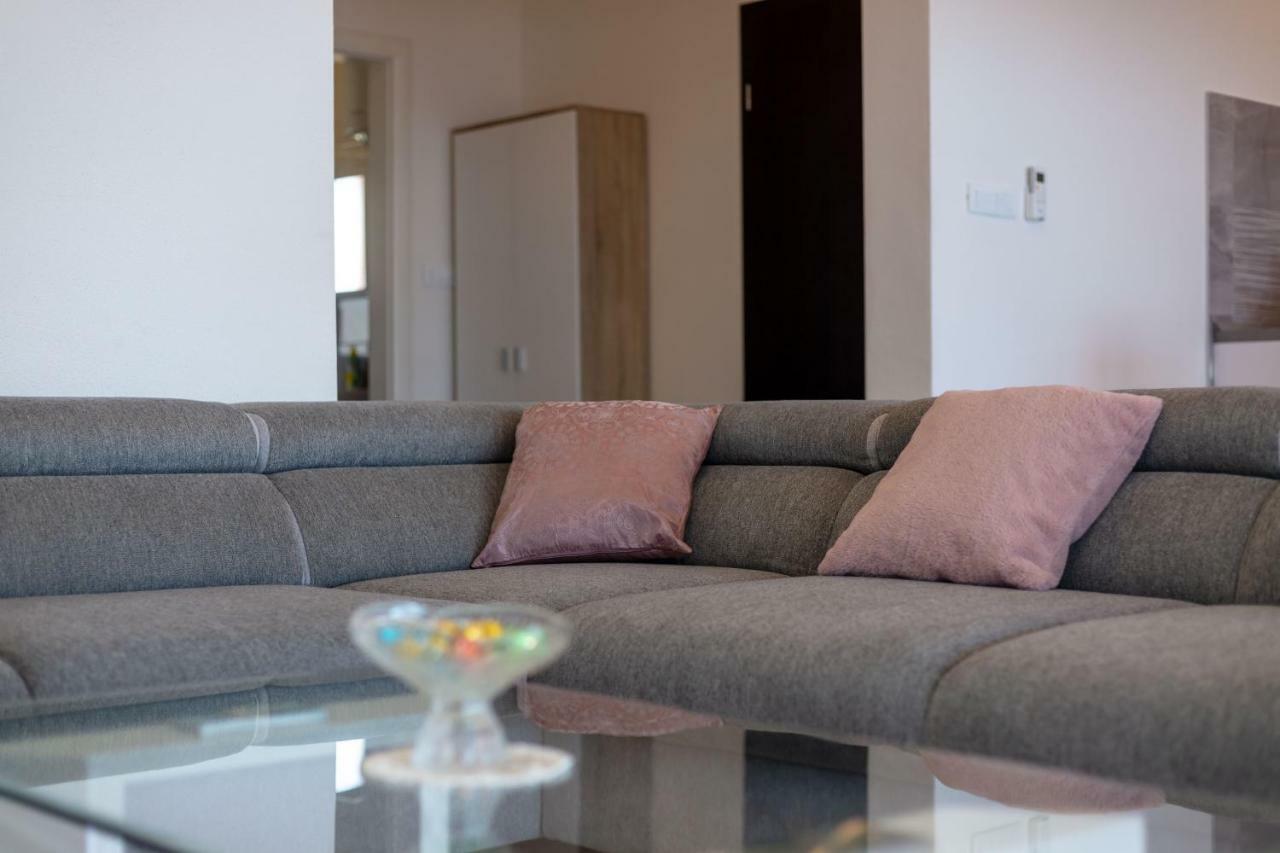 Luxury Apartment Nora Podstrana Eksteriør billede